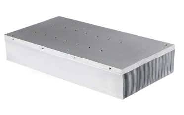 Aluminium finned air cooled radiator Luftgekühlter Aluminium-Lamellenkühler